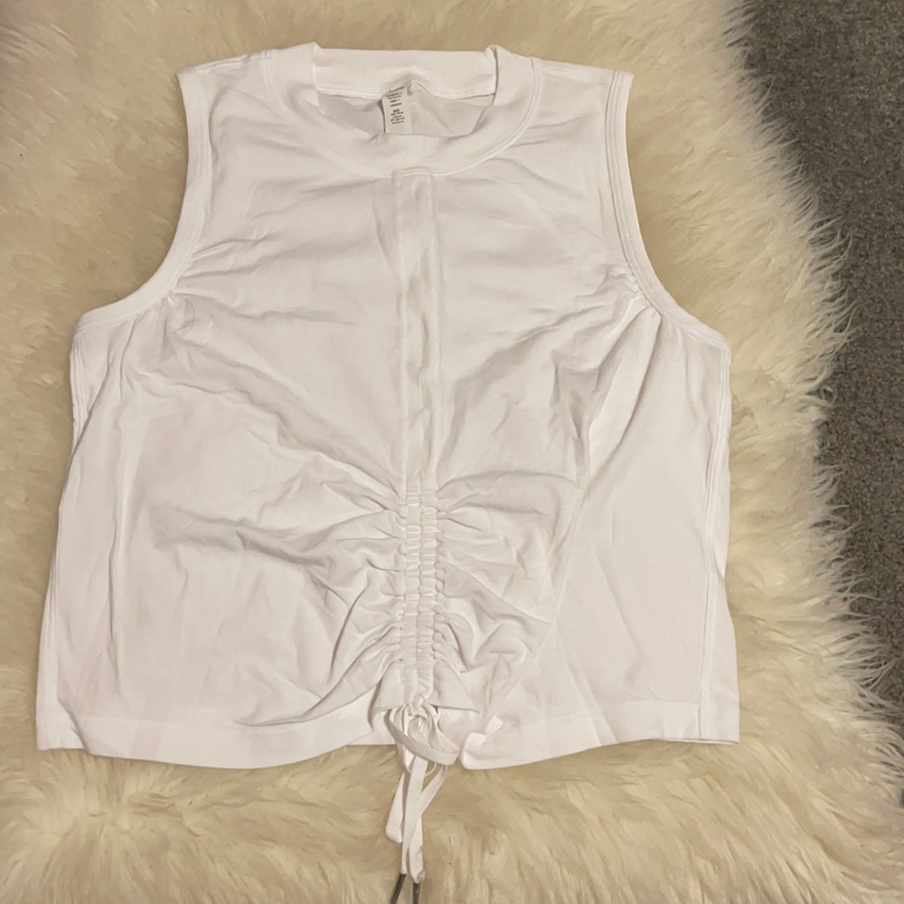 Lululemon Cinched Crop Too Size 4